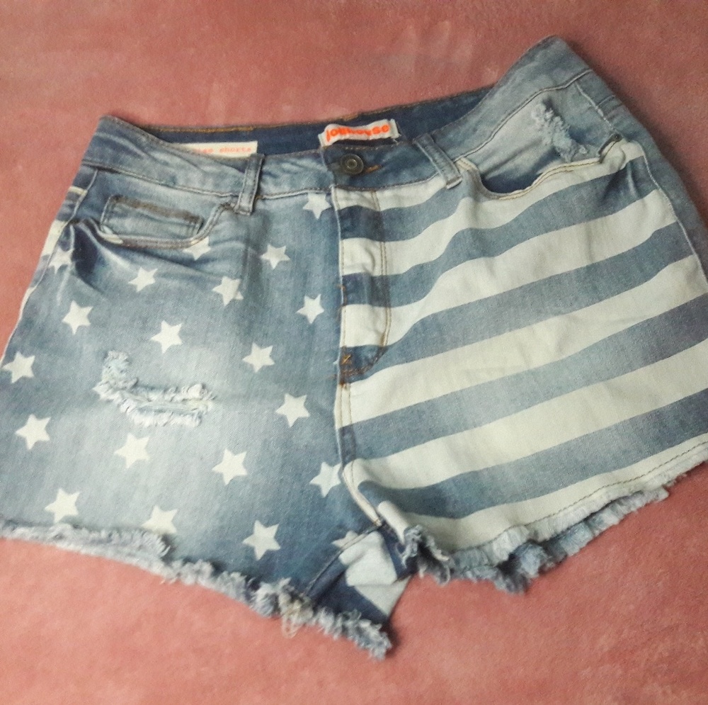 hi-rise shorts